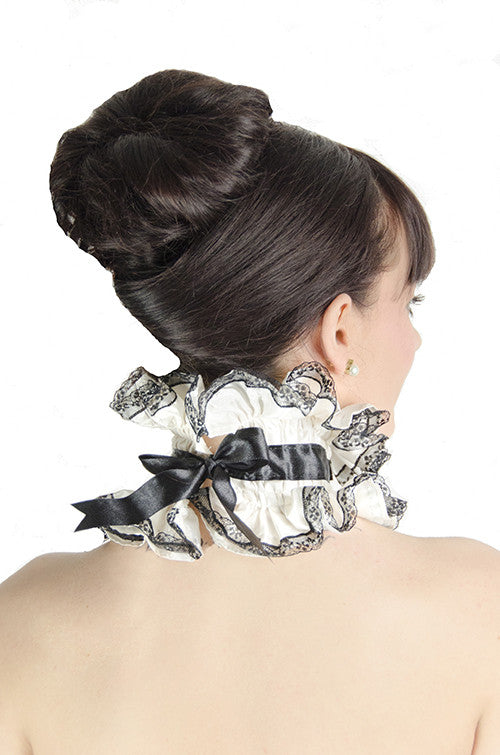 Hina Crystal Neck Ruff